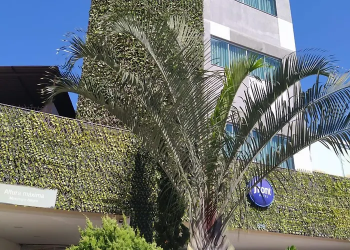 Front Hotel Expominas Belo Horizonte